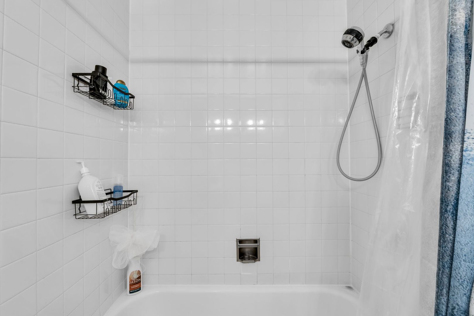 211 East Ohio Street, Unit 1203 Chicago, IL 60611 - Photo 17 of 38