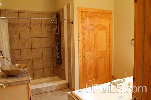 9255 North Deerton Road Deerton, MI 49822 - Photo 19 of 32