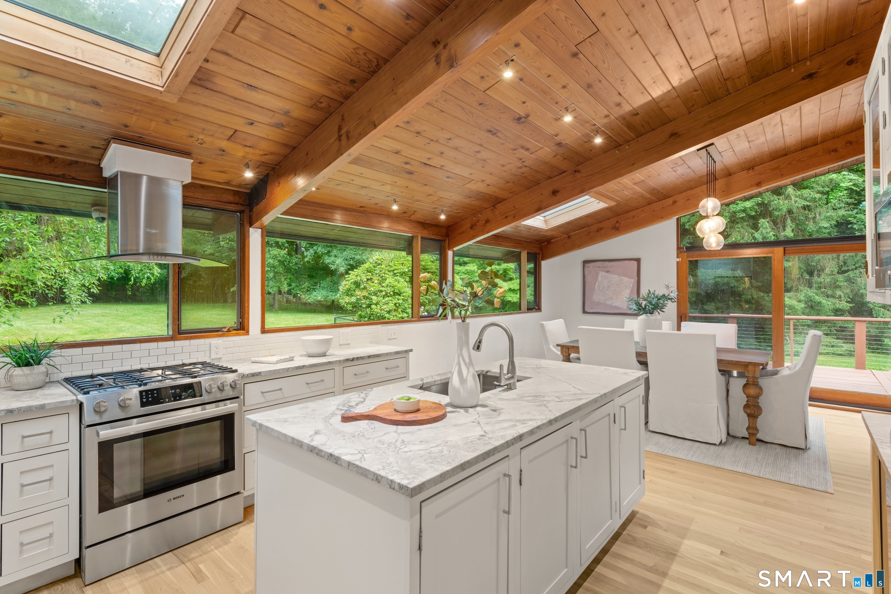 9 Fall Ridge Road Weston, CT 06883 - Photo 8 of 39
