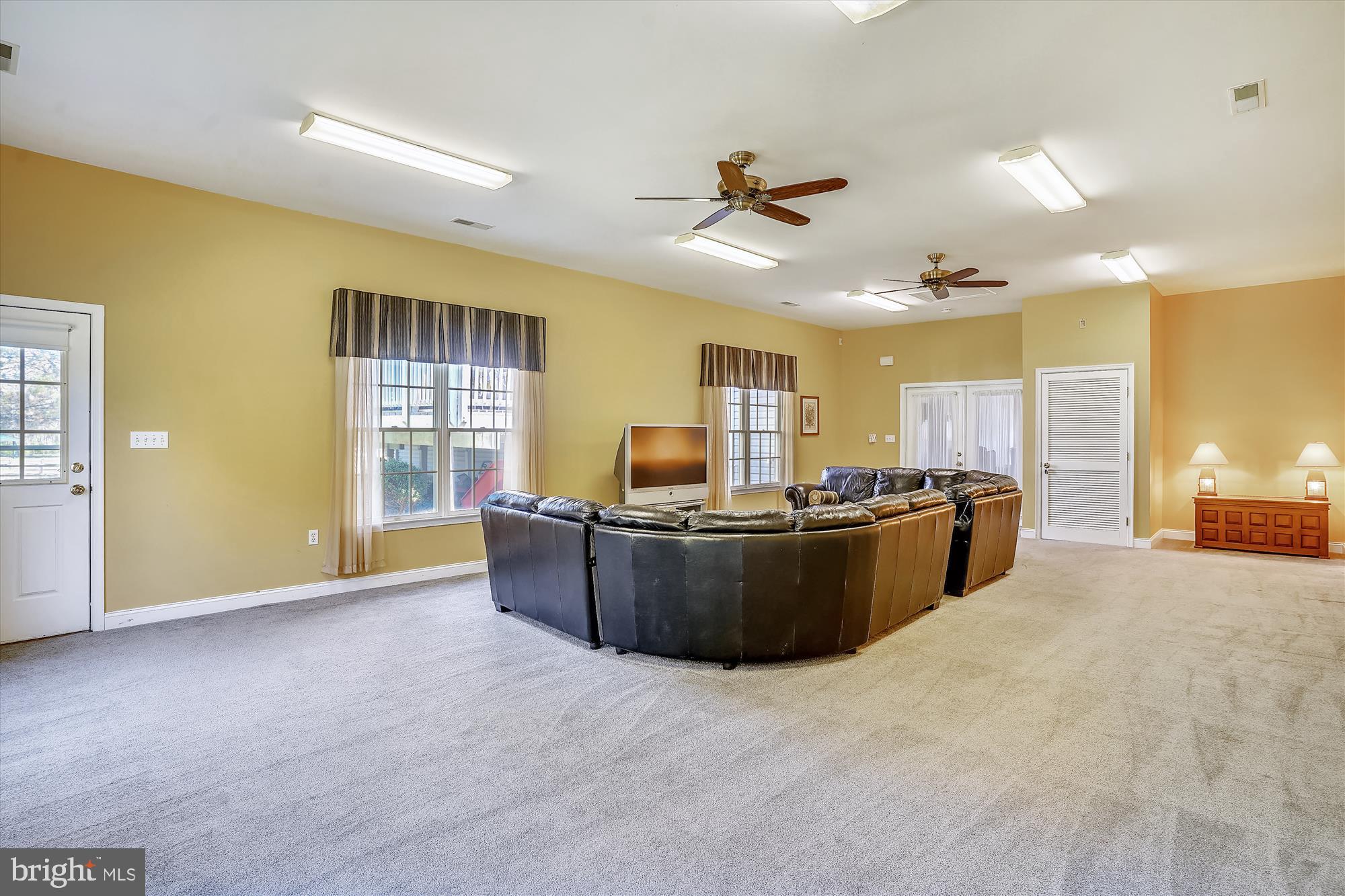 17302 Seneca Chase Park Road Poolesville, MD 20837 - Photo 33 of 82 700 SF GREAT ROOM ADDITION!