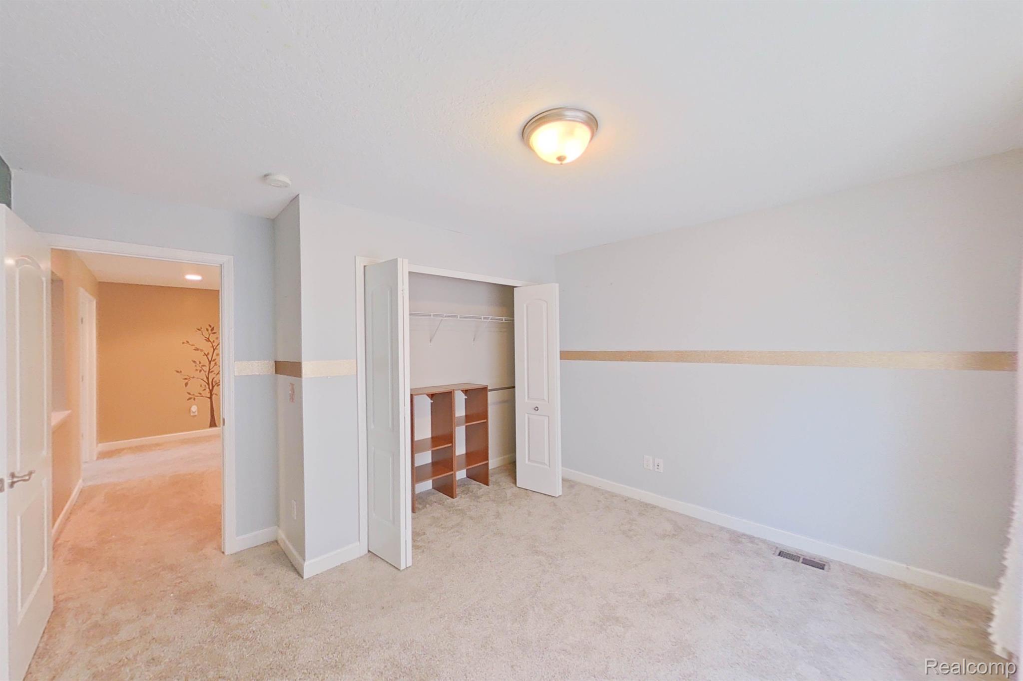 27147 Victoria Road Novi, MI 48374 - Photo 24 of 74 Gallery Image 24