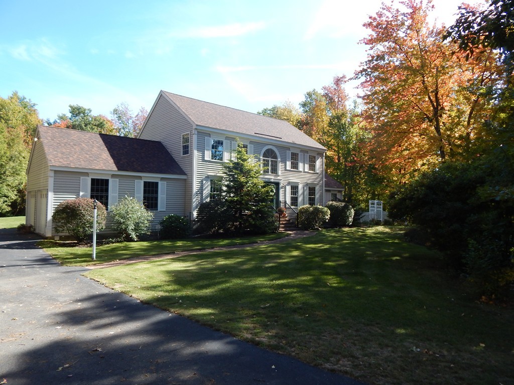 81 Osgood Road Sterling, MA 01564 - Photo 1 of 30