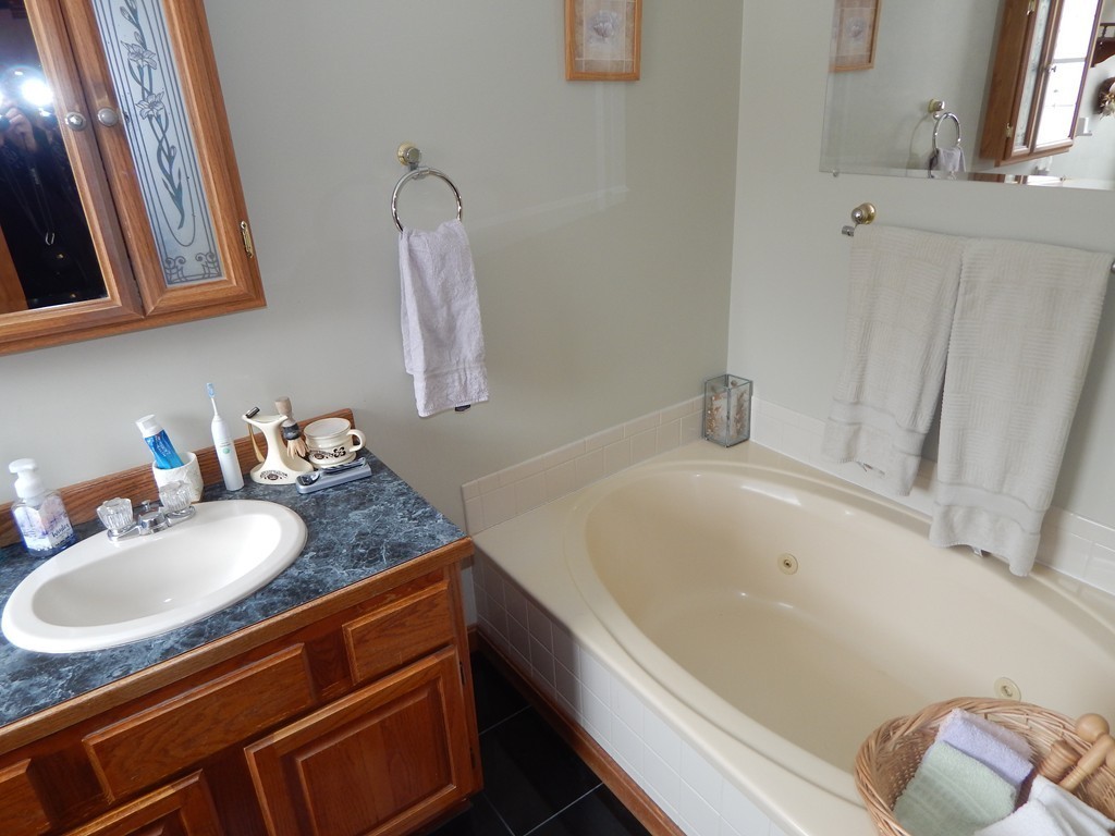 81 Osgood Road Sterling, MA 01564 - Photo 23 of 30