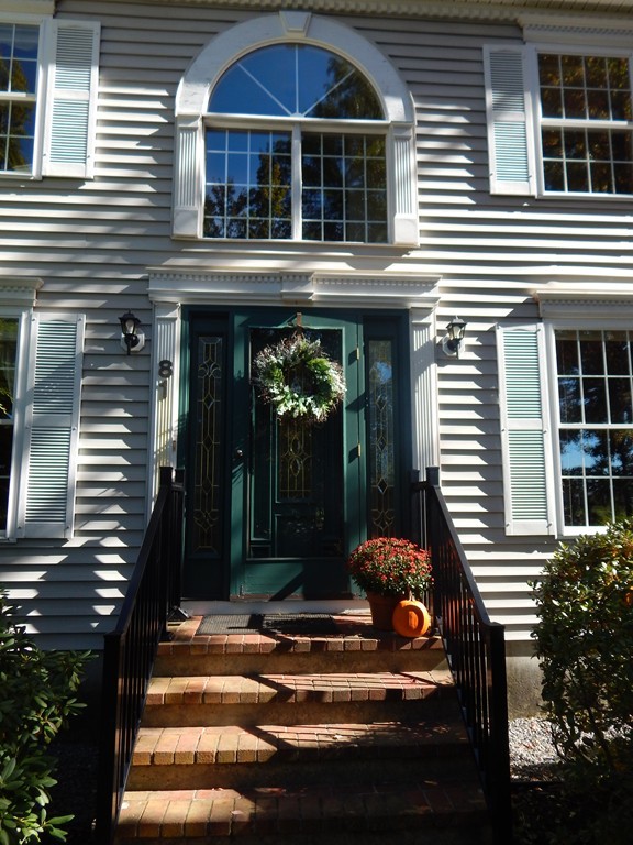 81 Osgood Road Sterling, MA 01564 - Photo 6 of 30