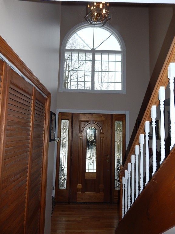 81 Osgood Road Sterling, MA 01564 - Photo 9 of 30