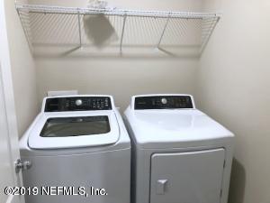 1310 Salt Ridge Avenue Jacksonville, FL 32218 - Photo 8 of 13 Laundry room