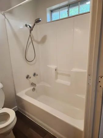 $1,600 | 206 Hackberry Drive, Greenville, TX 75402