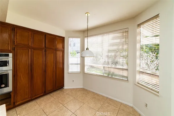 $4,450 | 10 Sparta, Irvine, CA 92614
