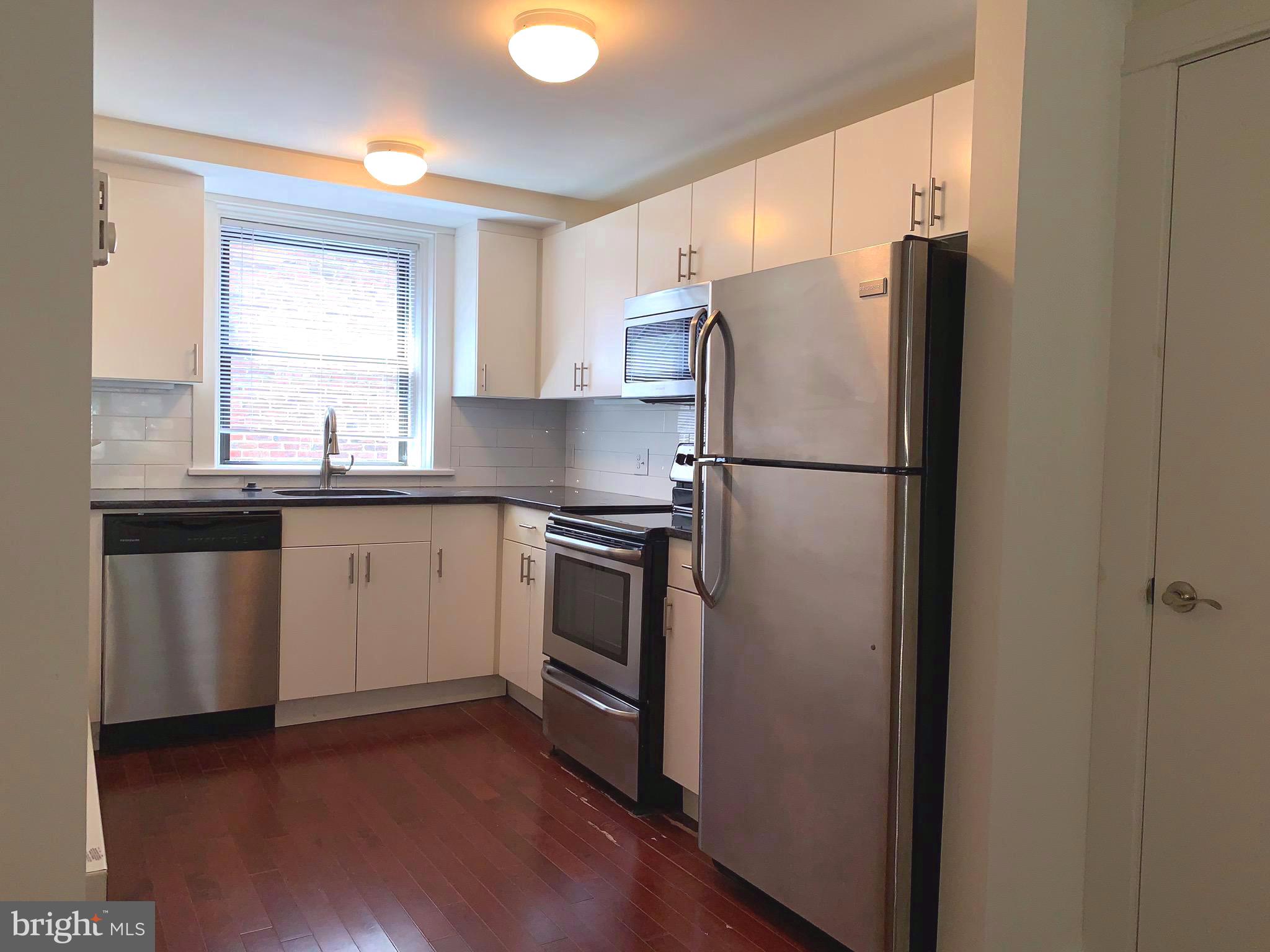 1300 Spruce Street, Unit 3D Philadelphia, PA 19107 - Photo 3 of 15