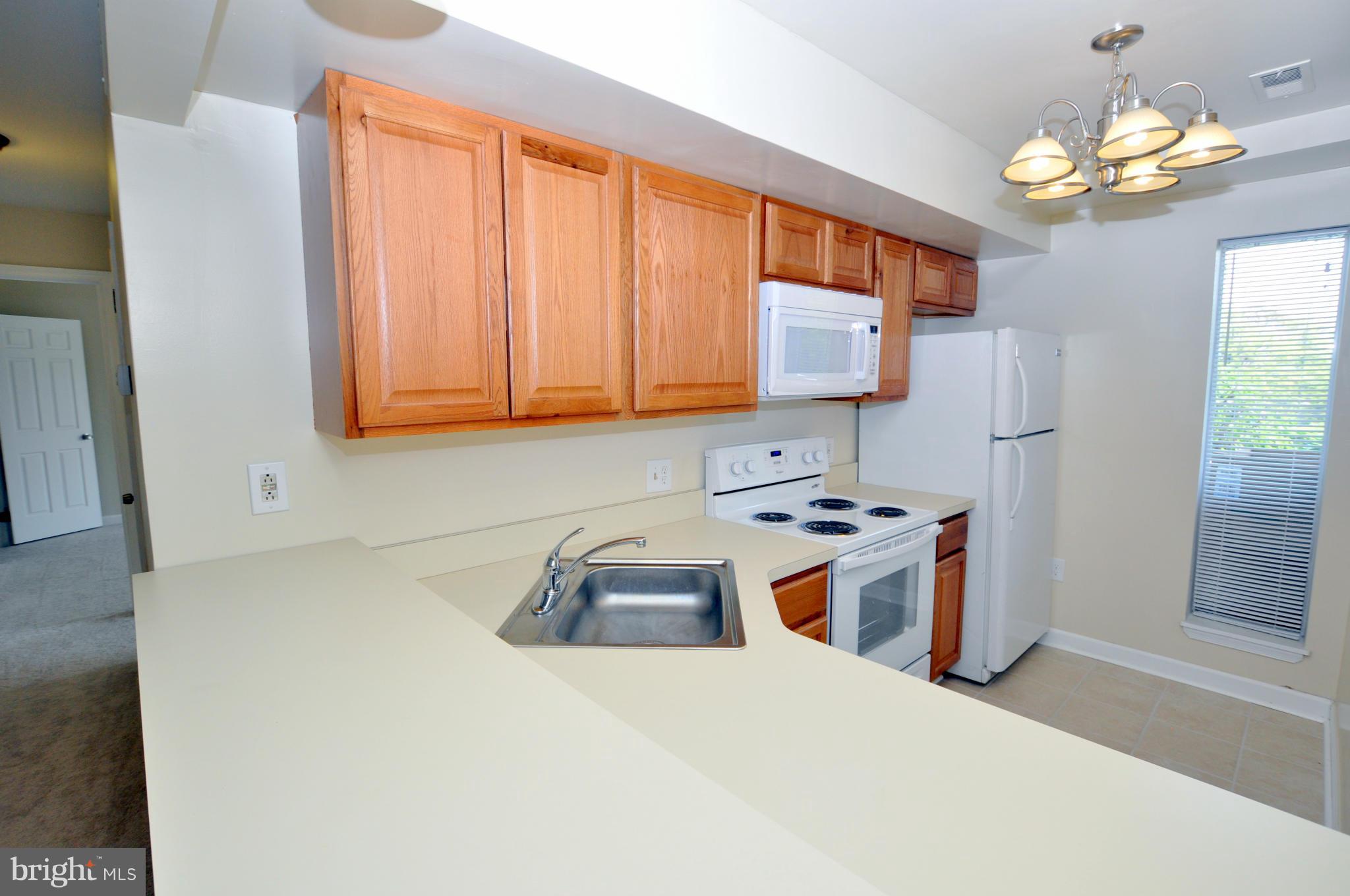 6710 Ridge Road, Unit 104 Baltimore, MD 21237 - Photo 6 of 12 Kitchen