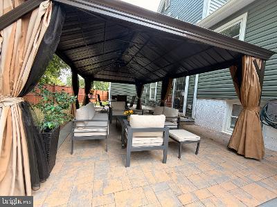 8004 Frye Road Alexandria, VA 22309 - Photo 6 of 54 Gallery Image 6