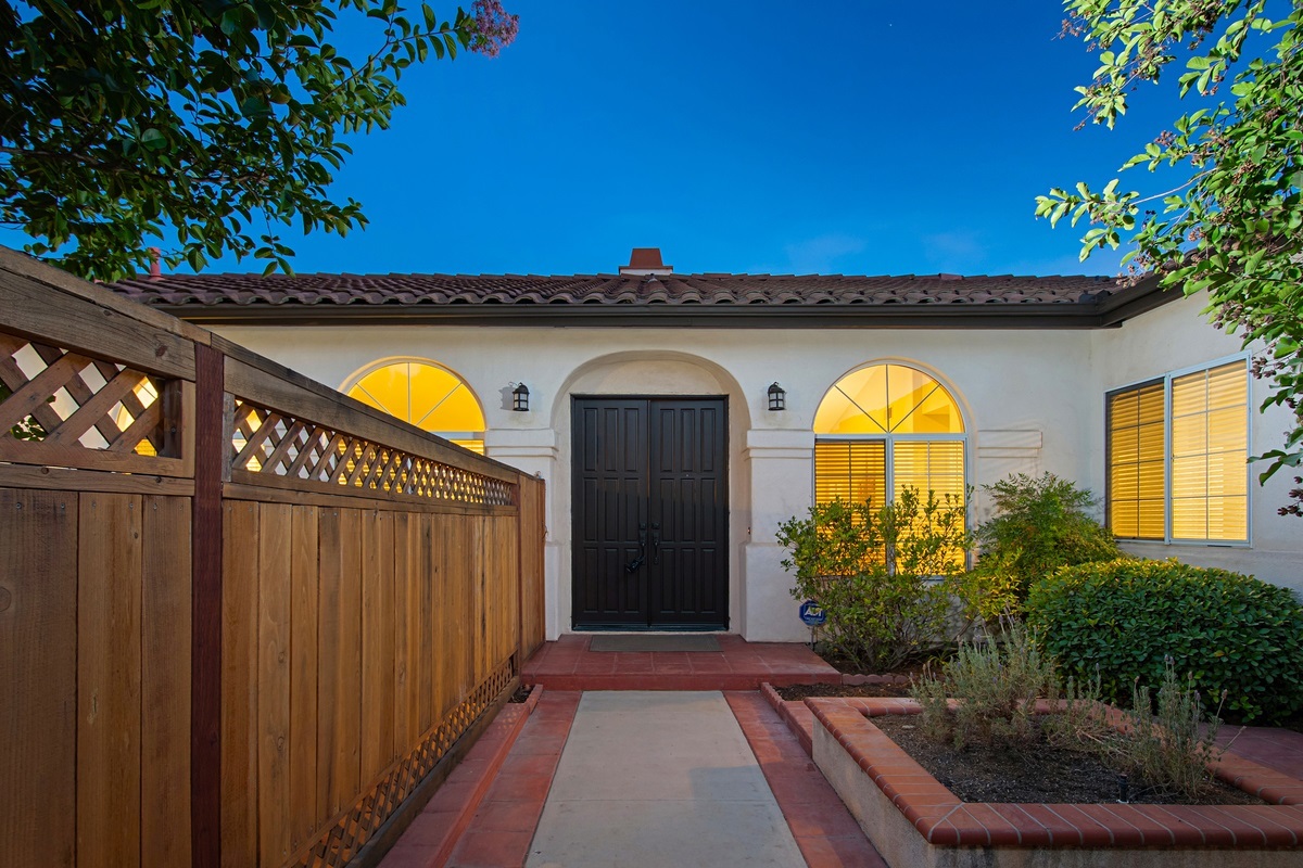 14335 Trailwind Road Poway, CA 92064 - Photo 2 of 25