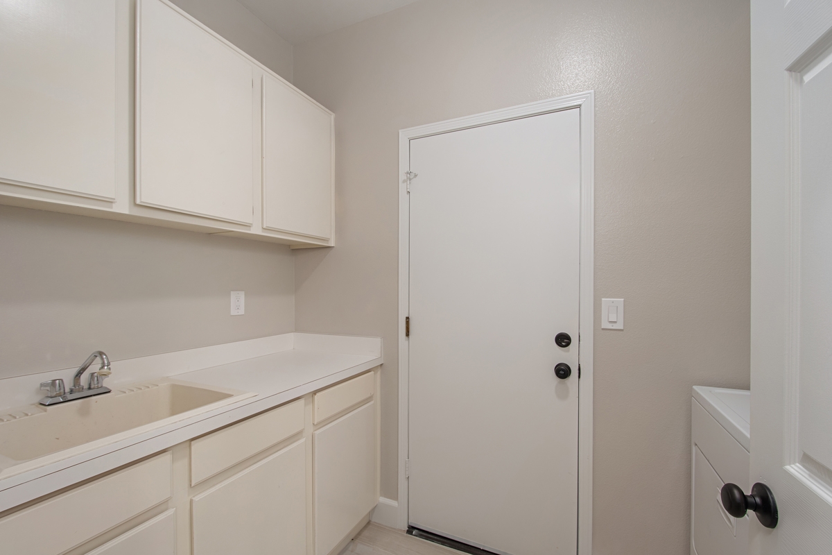 14335 Trailwind Road Poway, CA 92064 - Photo 16 of 25