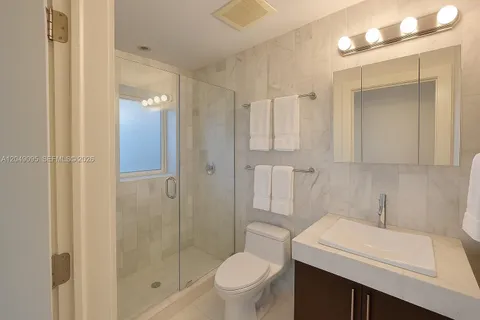 $3,600 | 6701 Biscayne Boulevard, Unit 204, Miami, FL 33138