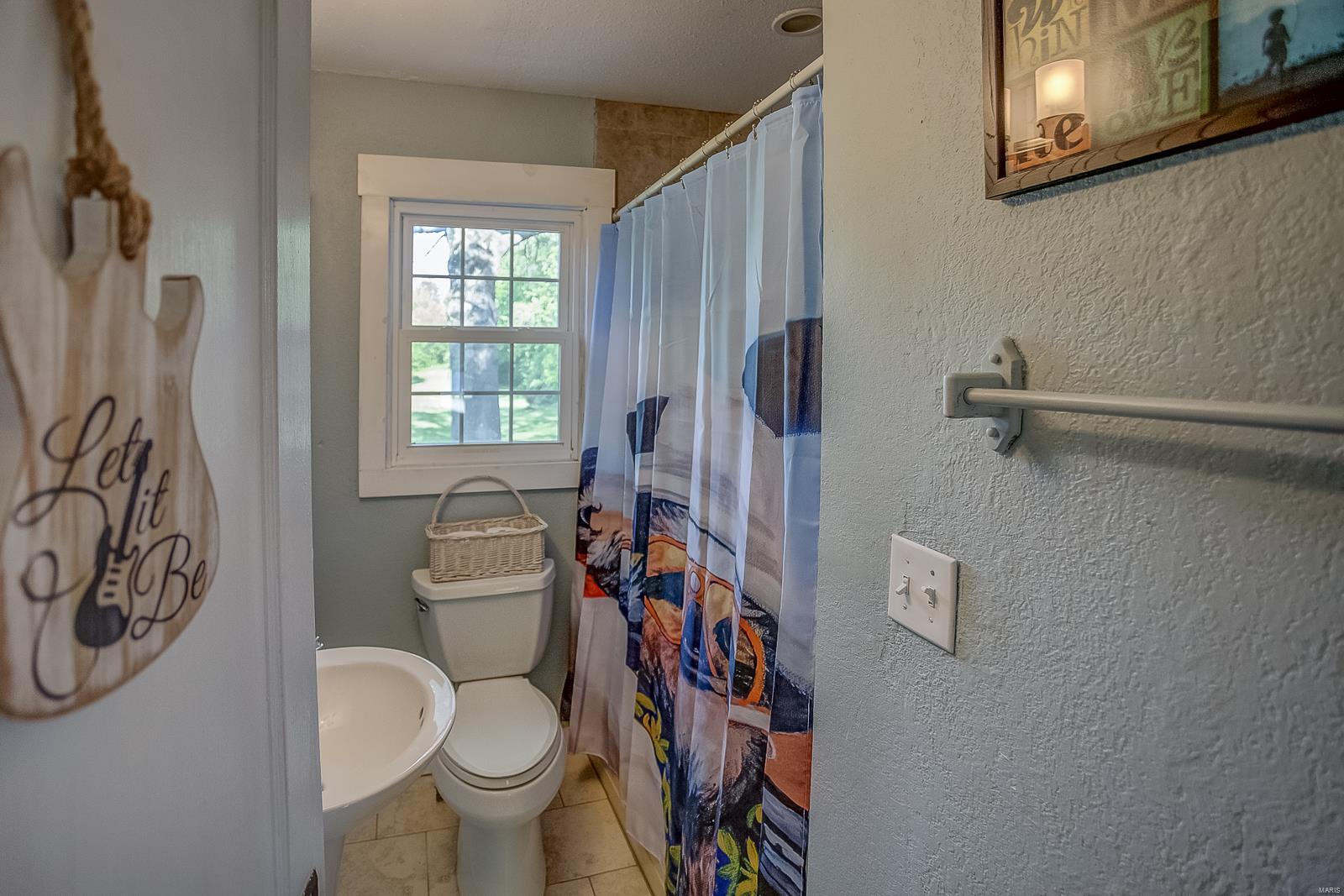 335 Staunton Road Troy, IL 62294 - Photo 15 of 21 Gallery Image 15