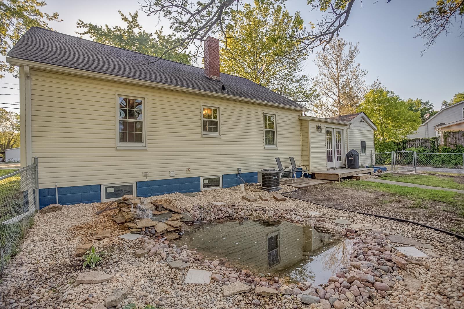 335 Staunton Road Troy, IL 62294 - Photo 19 of 21 Gallery Image 19