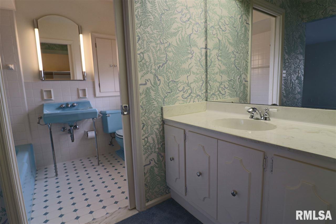 9162 North Picture Ridge Road Peoria, IL 61615 - Photo 17 of 27 Gallery Image 17