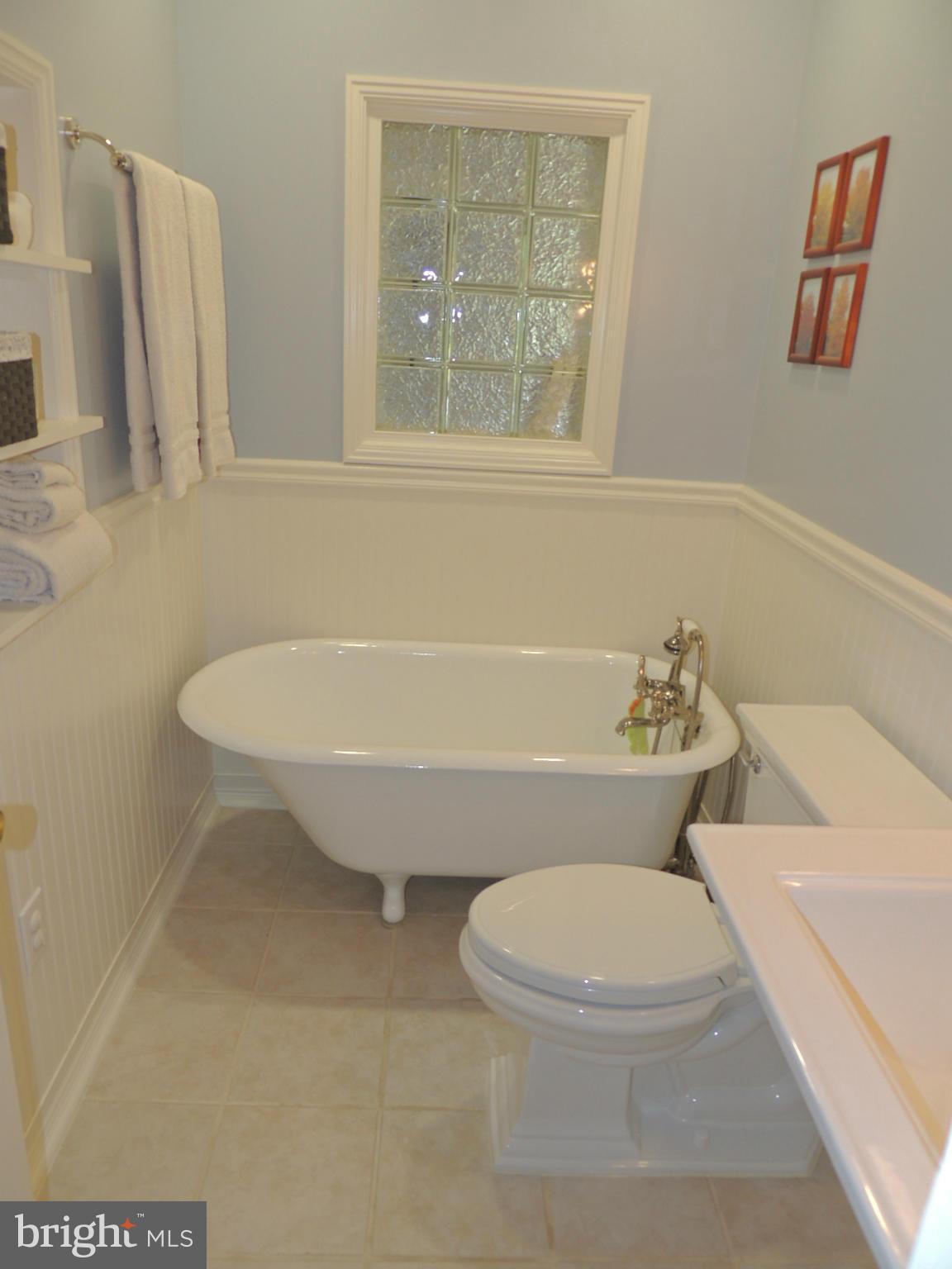 100 Wayland Road Culpeper, VA 22701 - Photo 16 of 28 Bath