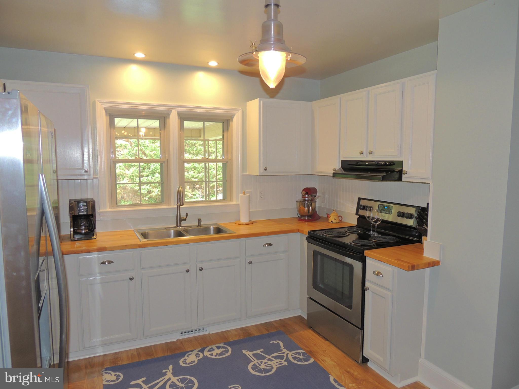 100 Wayland Road Culpeper, VA 22701 - Photo 8 of 28 Kitchen