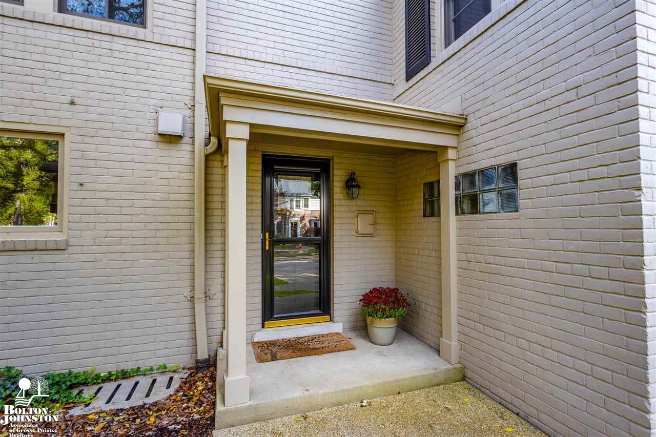 193 Merriweather Road Grosse Pointe Farms, MI 48236 - Photo 64 of 68