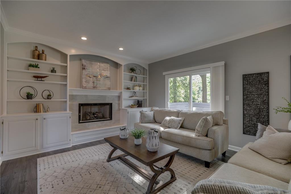 10725 Hamilton Pass Fishers, IN 46037 - Photo 16 of 48 Gallery Image 16