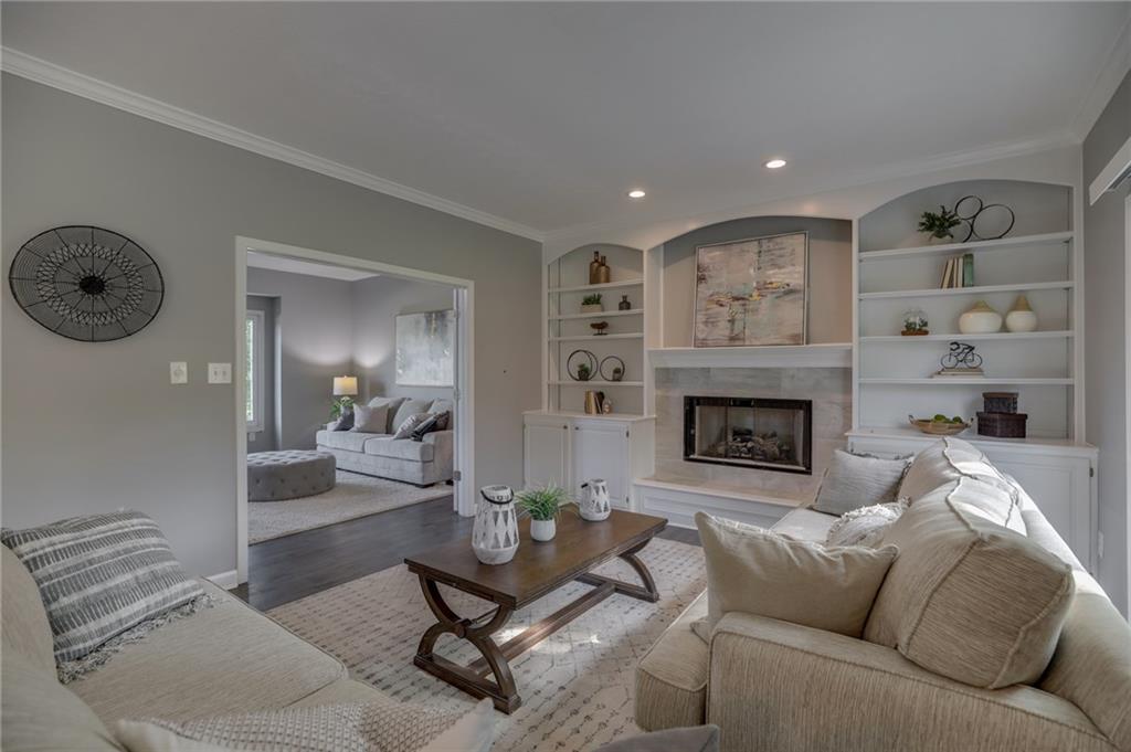 10725 Hamilton Pass Fishers, IN 46037 - Photo 17 of 48 Gallery Image 17