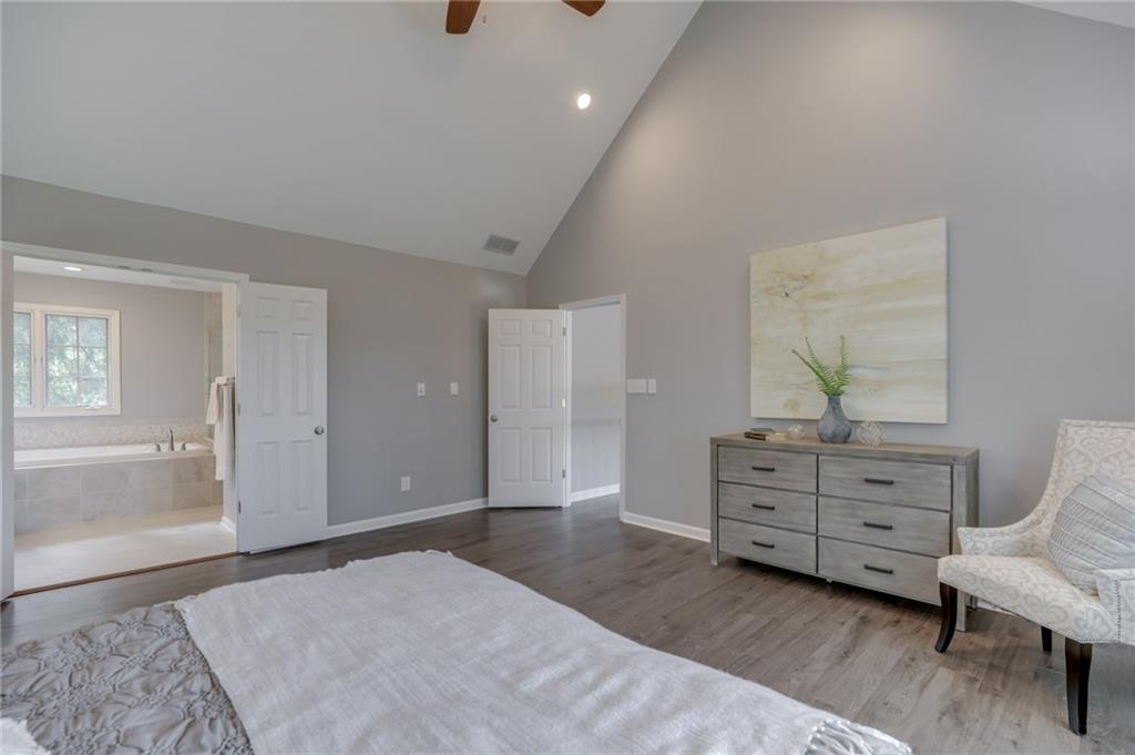 10725 Hamilton Pass Fishers, IN 46037 - Photo 31 of 48 Gallery Image 31