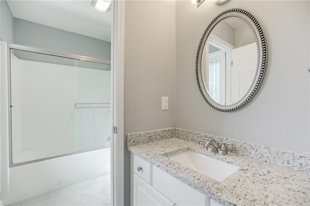 10725 Hamilton Pass Fishers, IN 46037 - Photo 38 of 48 Gallery Image 38