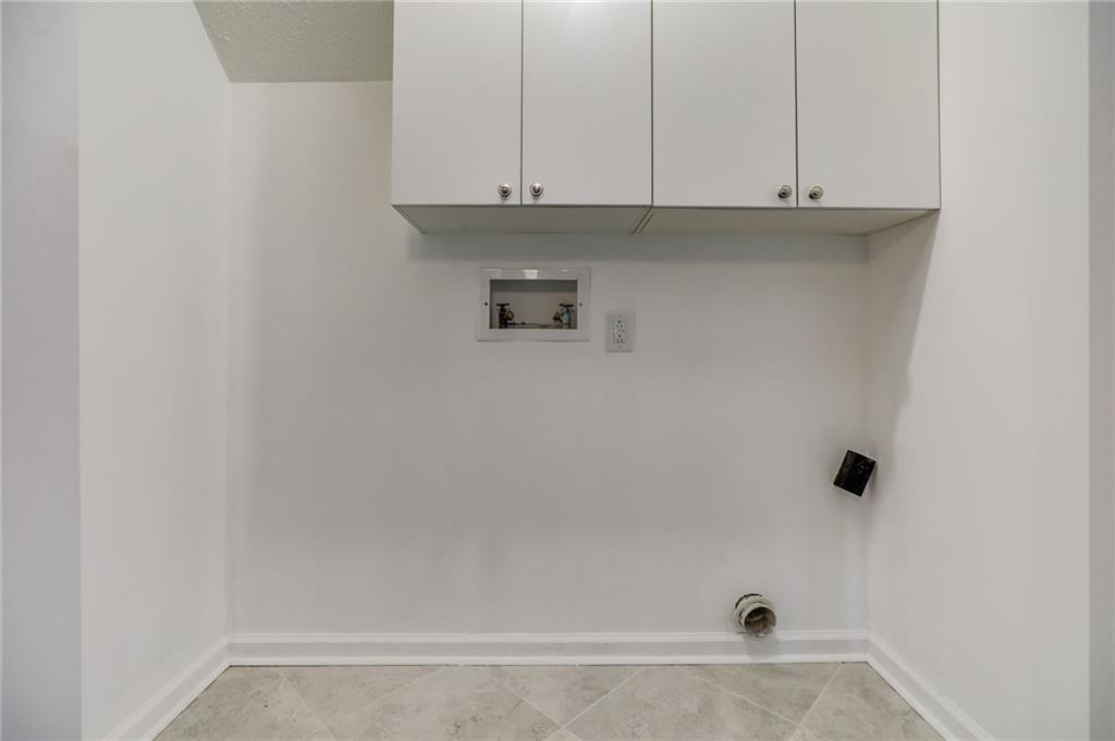 10725 Hamilton Pass Fishers, IN 46037 - Photo 46 of 48 Gallery Image 46