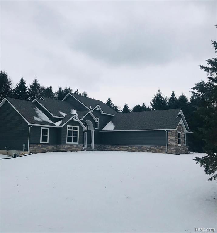 800 North Hacker Road Howell, MI 48843 - Photo 37 of 39