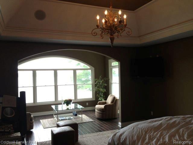 38 Cavanaugh Lake Road Chelsea, MI 48118 - Photo 17 of 25 IMG_0541.jpg