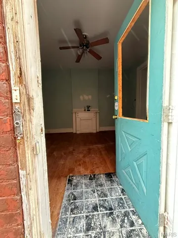 $74,900 | 2823 Osceola Street, St. Louis, MO 63111