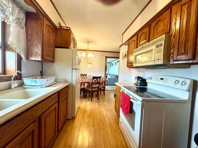 $250,000 | 1112 10th Street, Gaylord, MN 55334