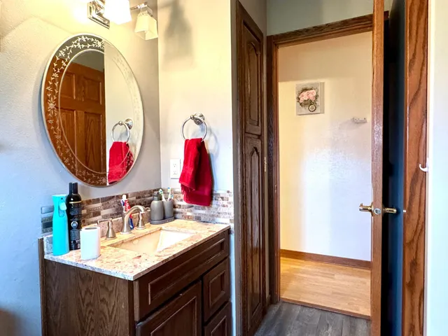 $250,000 | 1112 10th Street, Gaylord, MN 55334