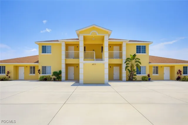 $1,395 | 4137 Skyline Boulevard, Unit 6, Cape Coral, FL 33914