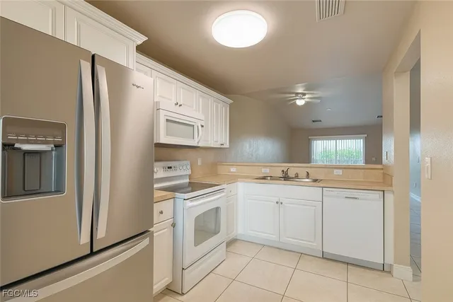 $1,395 | 4137 Skyline Boulevard, Unit 6, Cape Coral, FL 33914