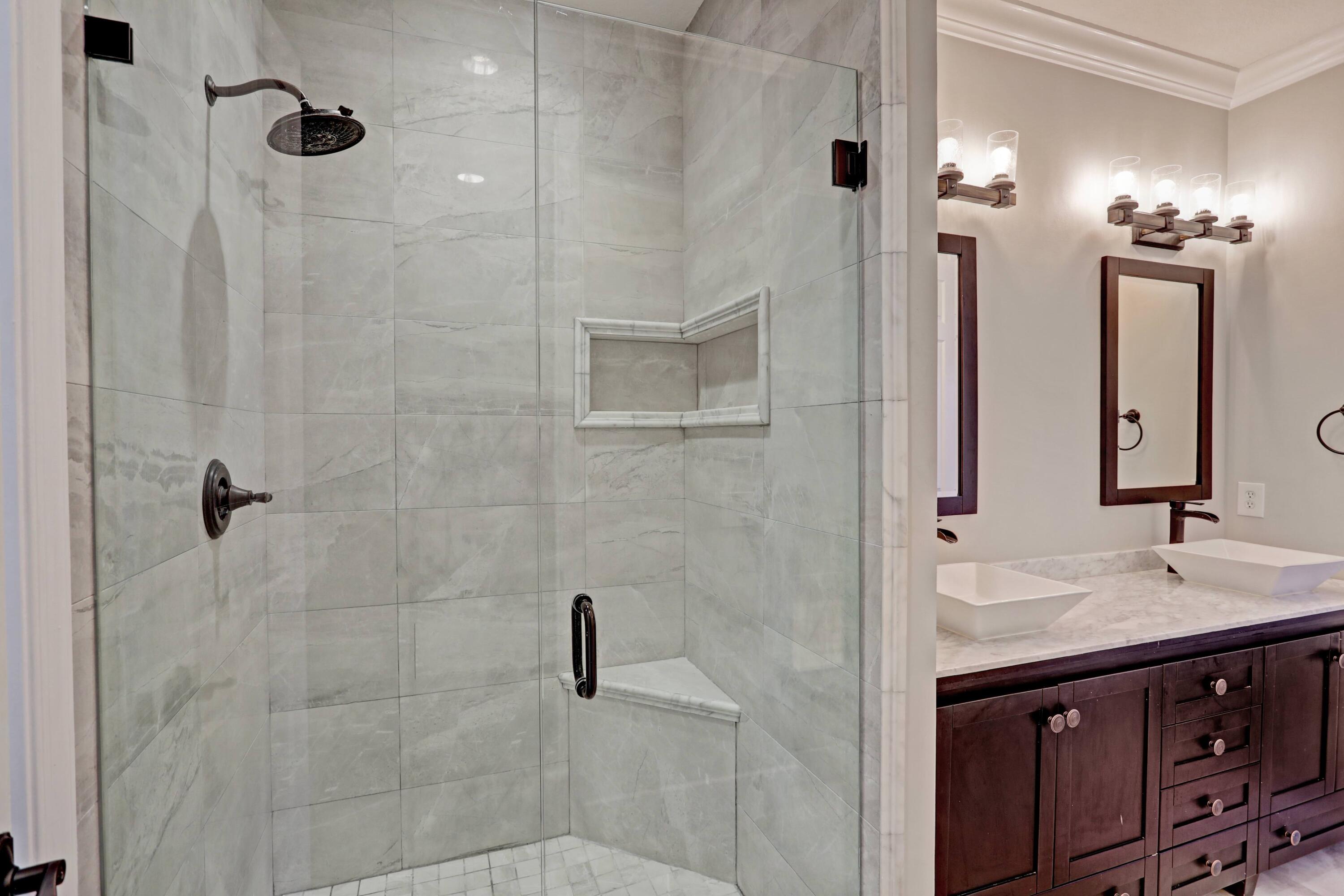 161 Apalachee Lane Jupiter, FL 33458 - Photo 27 of 32 master bath