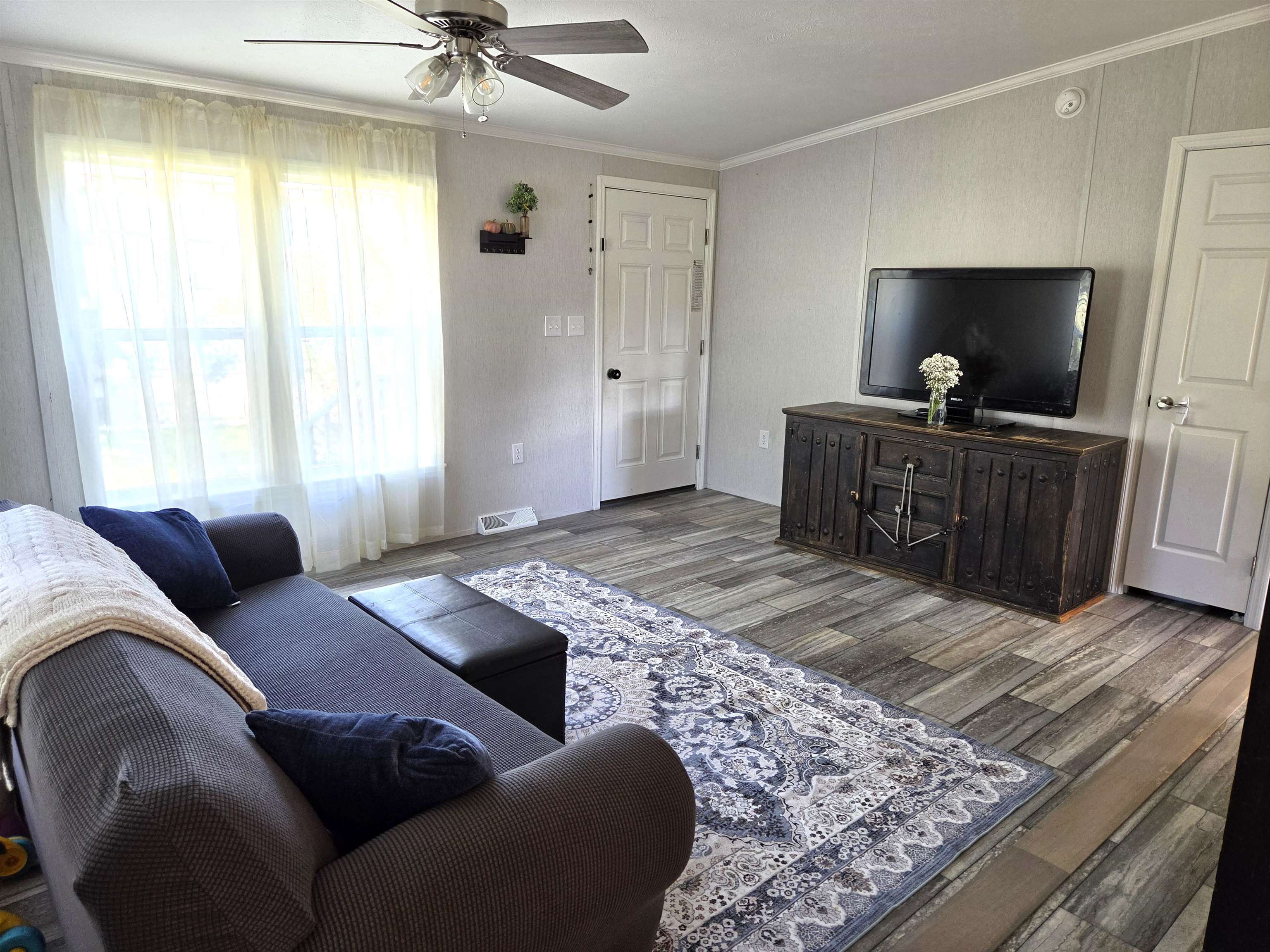 85 Coffin Road, Unit TRLR 17 Epping, NH 03042 - Photo 5 of 23 Gallery Image 5