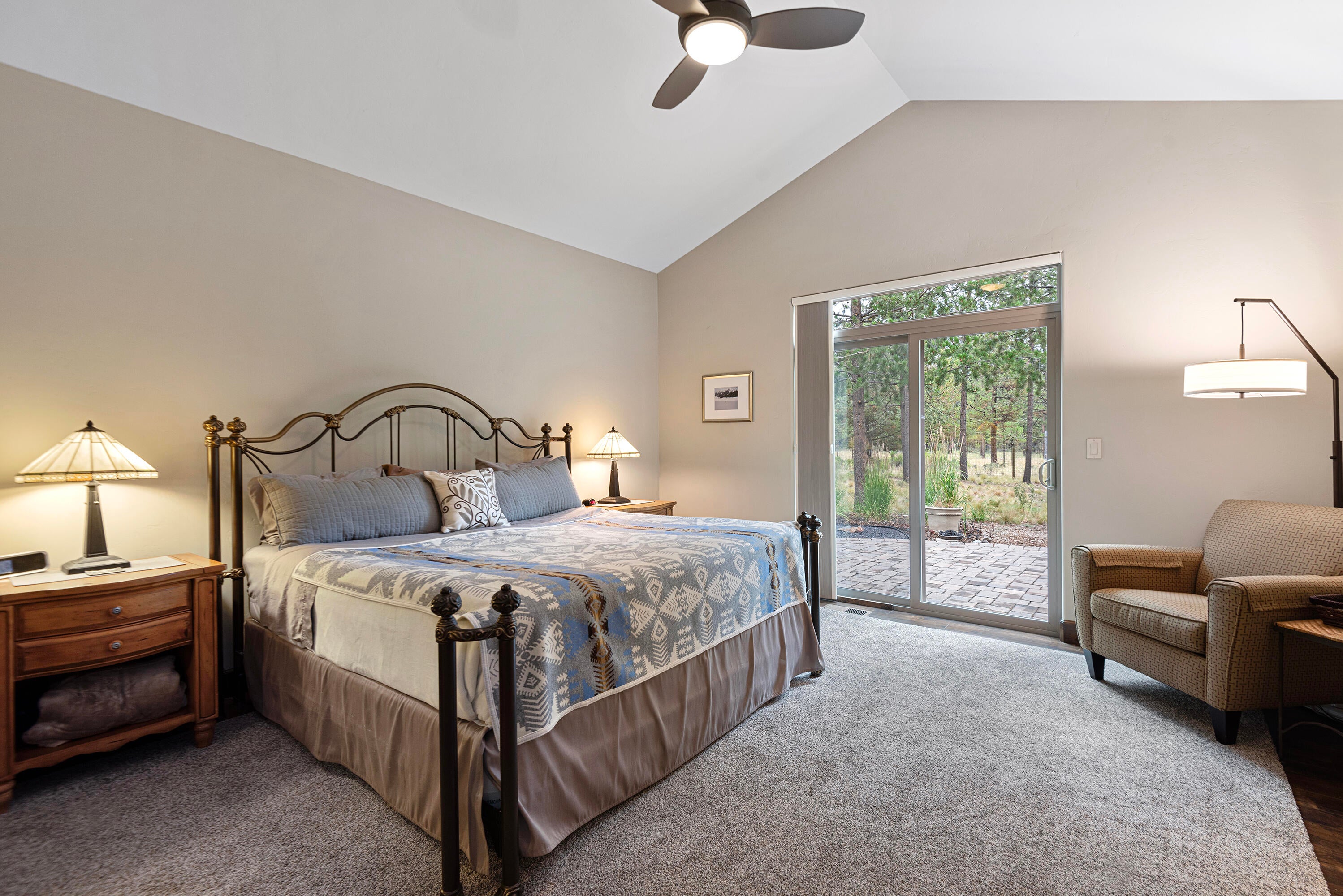 56100 Sandpiper Road Bend, OR 97707 - Photo 14 of 42 14