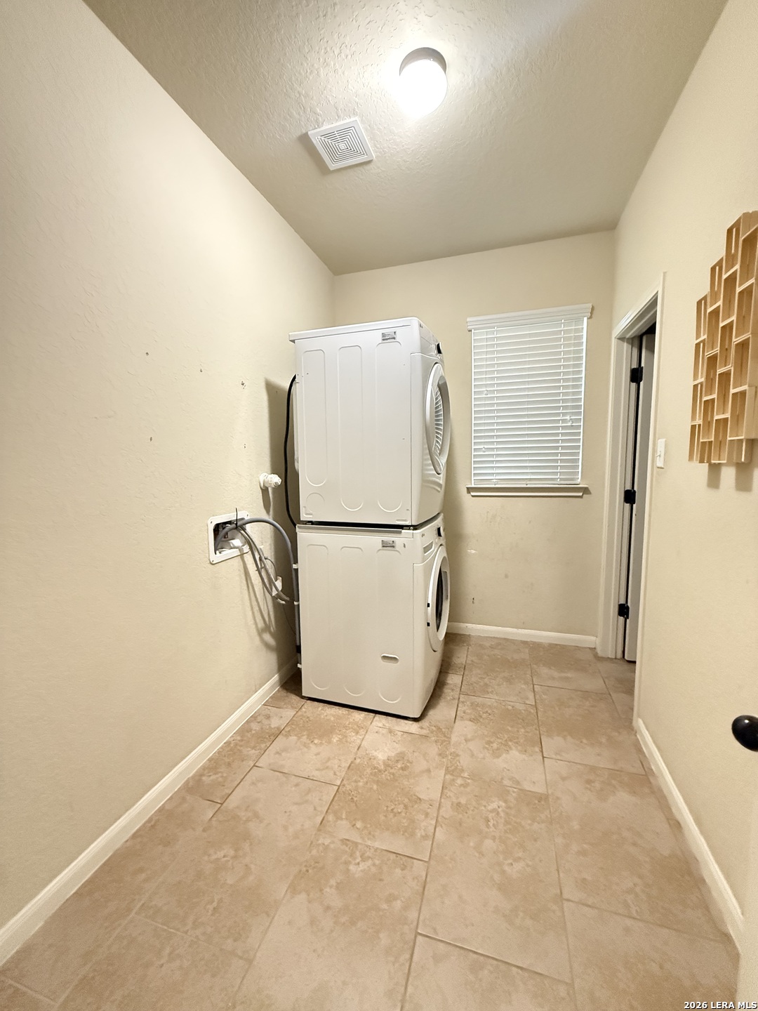 9010 Phoenix Converse, TX 78109 - Photo 17 of 22