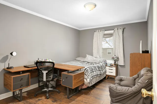 $250,000 | 5482 Egan Drive, Savage, MN 55378