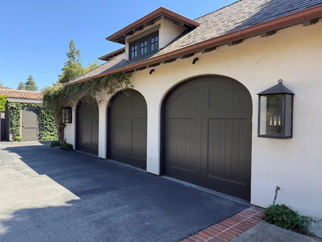a view of front door