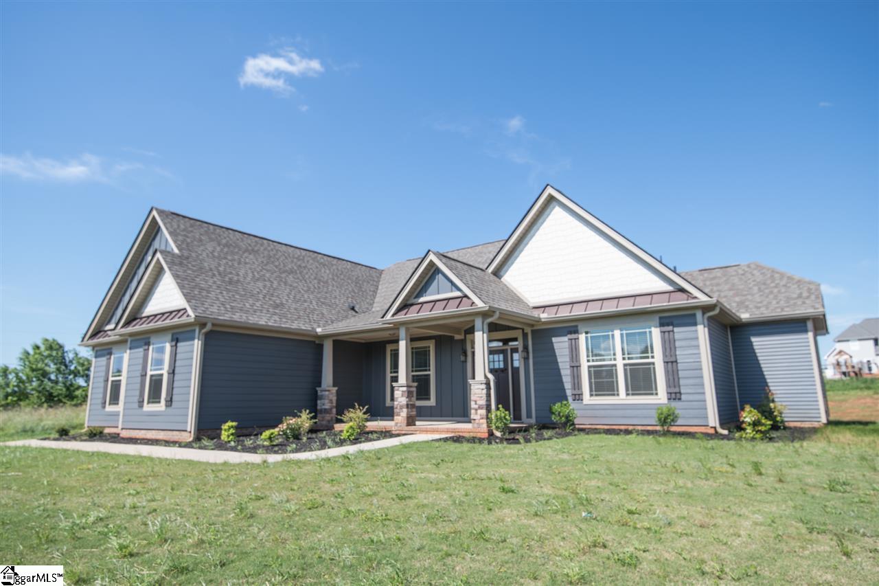 1710 Ballenger Road Wellford, SC 29385 - Photo 2 of 33