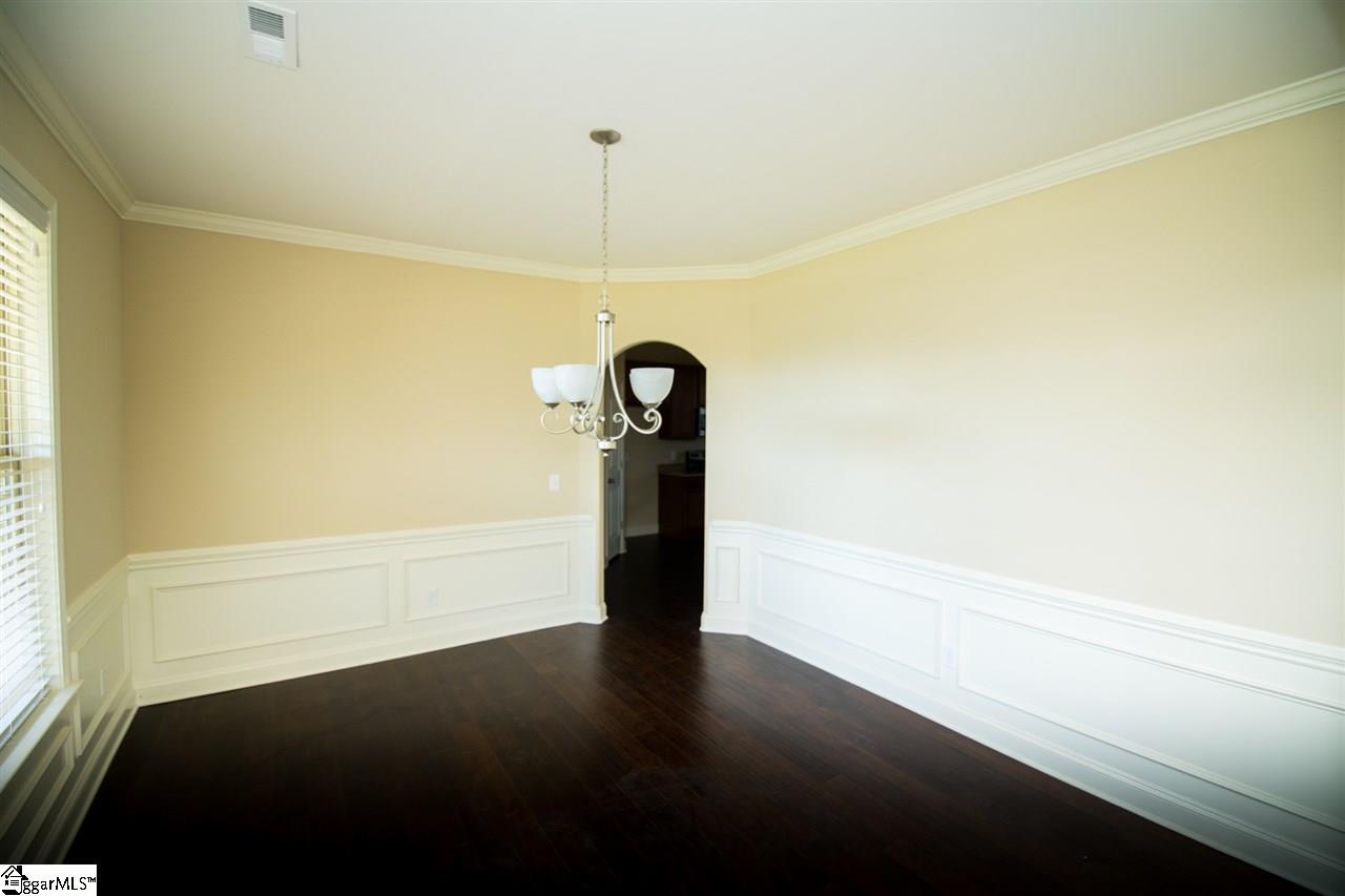 1710 Ballenger Road Wellford, SC 29385 - Photo 7 of 33