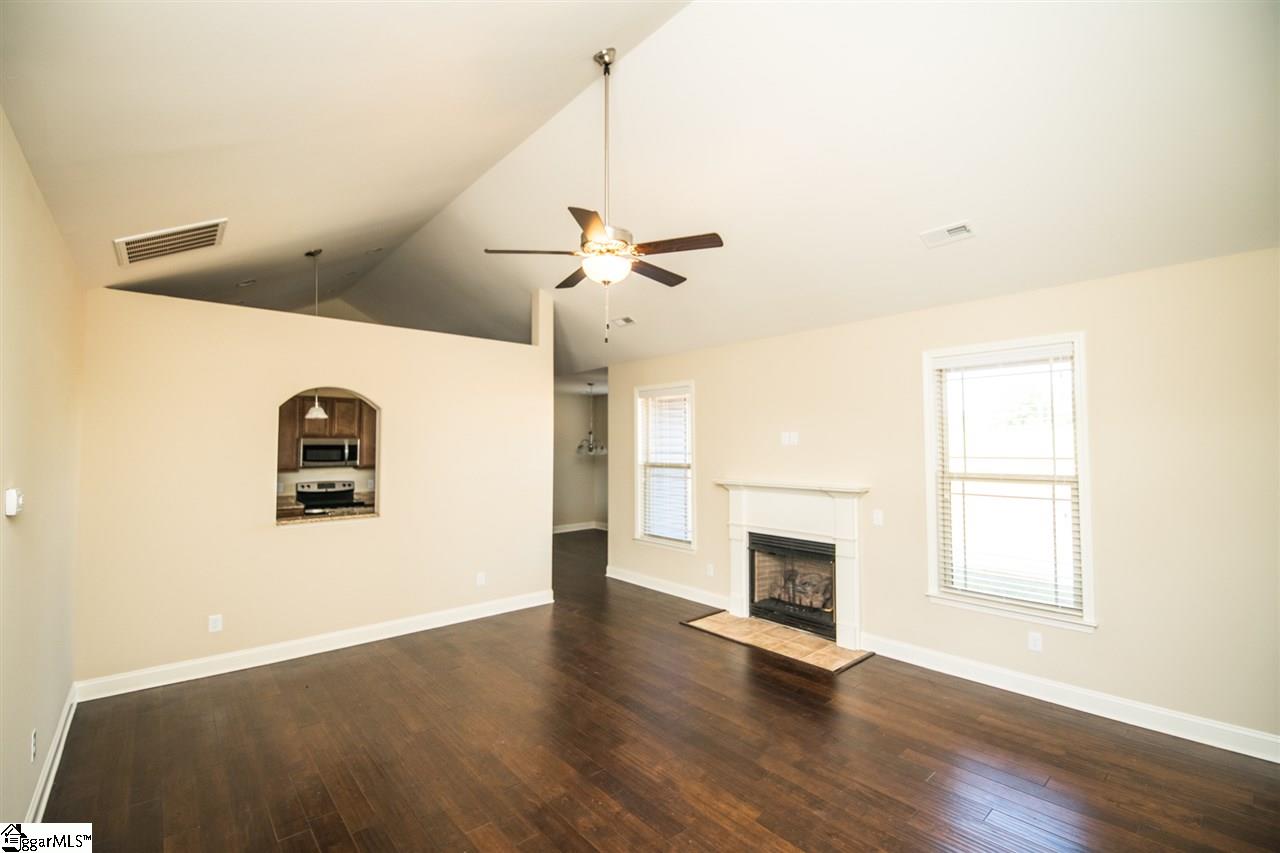 1710 Ballenger Road Wellford, SC 29385 - Photo 9 of 33