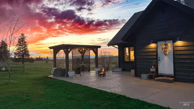 $749,000 | 862 Whitetail Drive, Grangeville, ID 83530