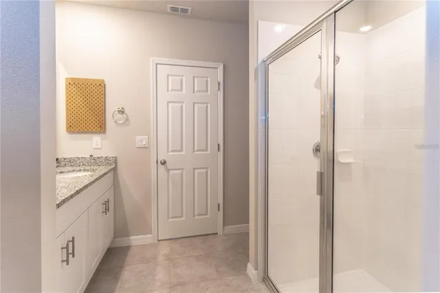 $2,400 | 632 Vista Villages Boulevard, Davenport, FL 33896