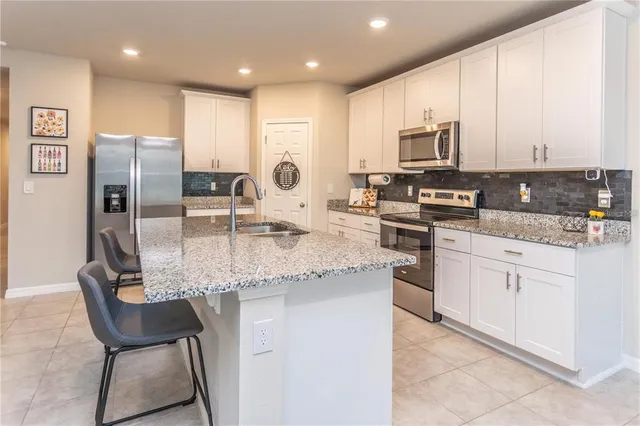 $2,400 | 632 Vista Villages Boulevard, Davenport, FL 33896