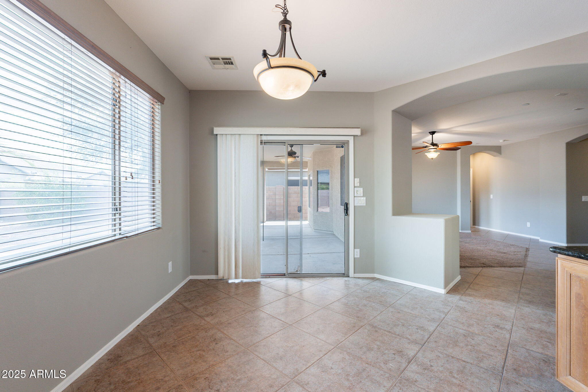 13820 West Cheery Lynn Road Avondale, AZ 85392 - Photo 10 of 28 16-web-or-mls-Cheery-16