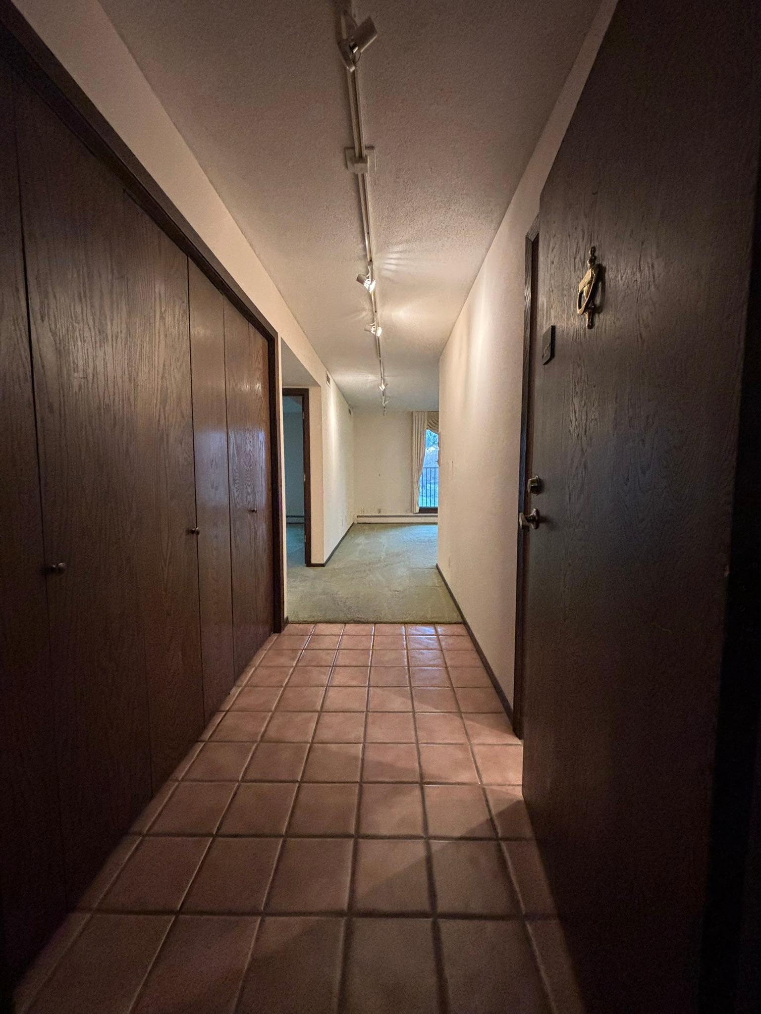 9600 Portland Avenue, Unit 107 Bloomington, MN 55420 - Photo 3 of 38